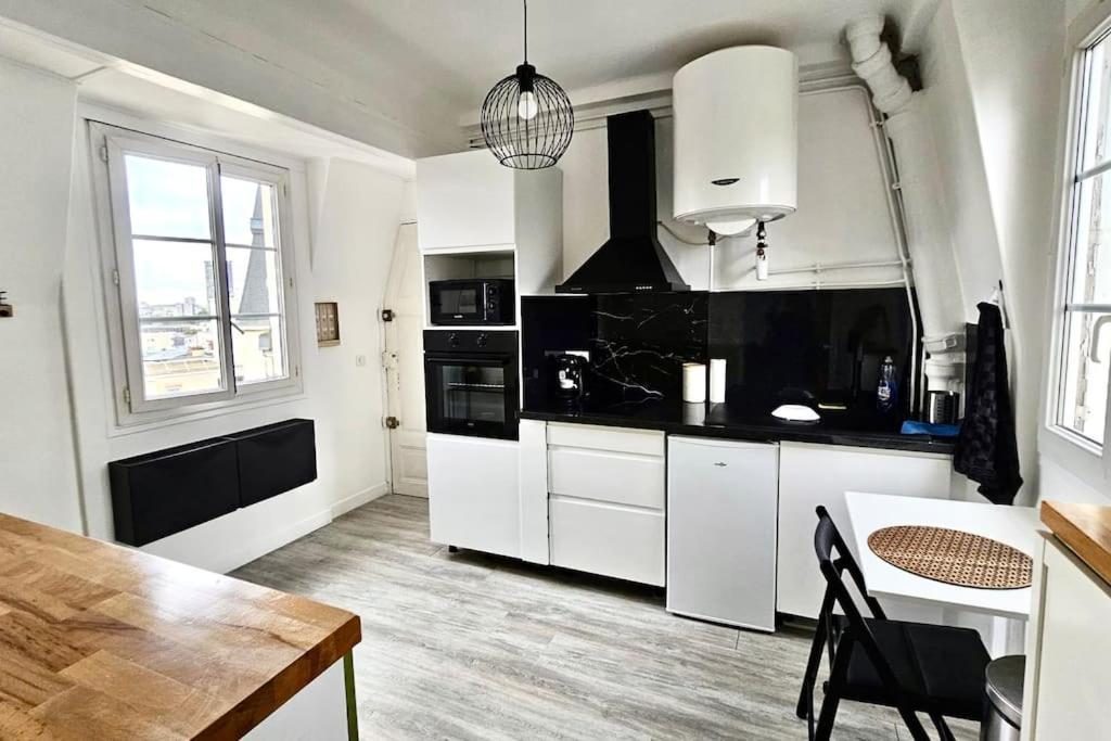 Appartement Vue Tour Eiffel Ligne 14 A Cote De Paris جنتيلي المظهر الخارجي الصورة